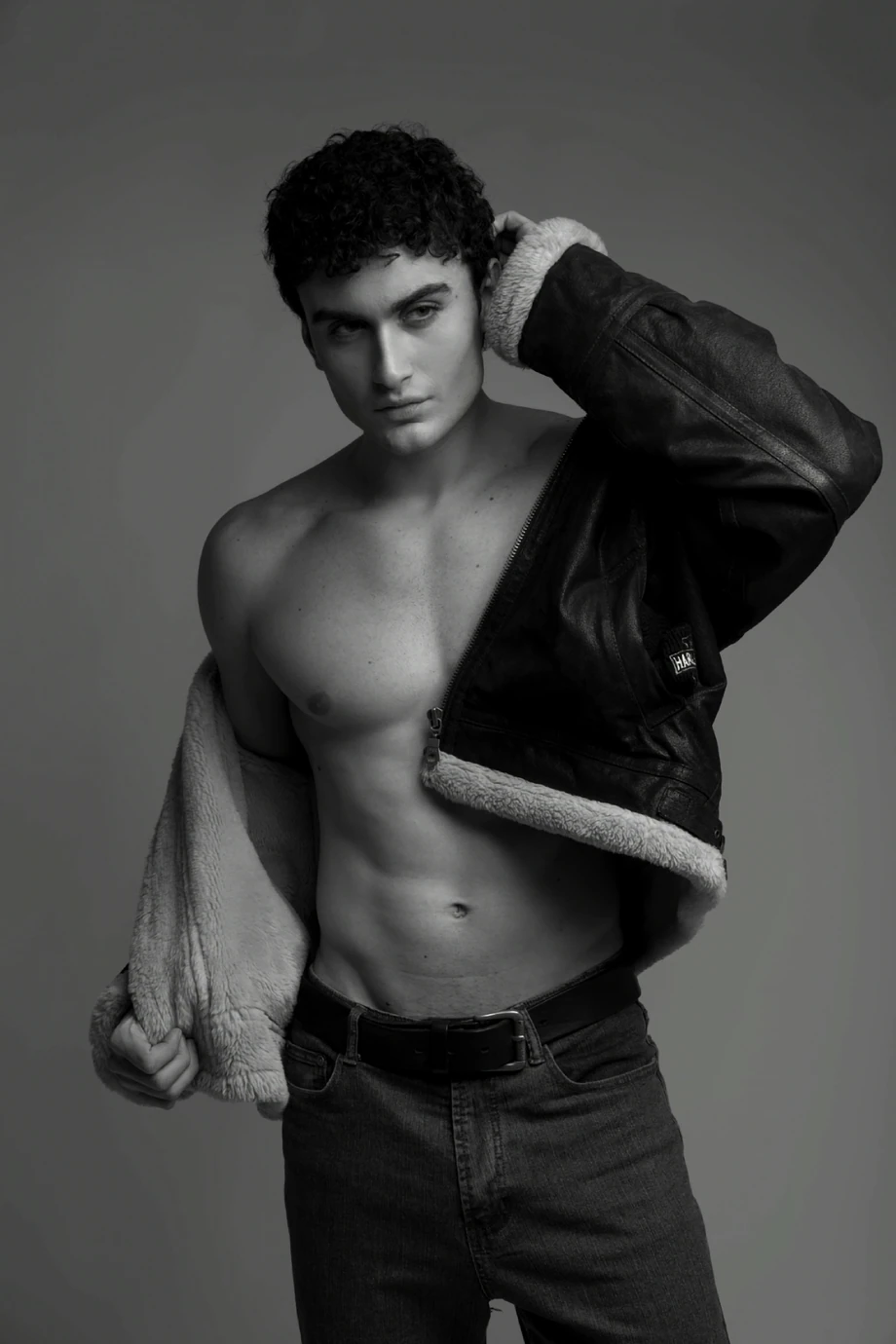 Emanuele Dall’Oca, body photograph 01