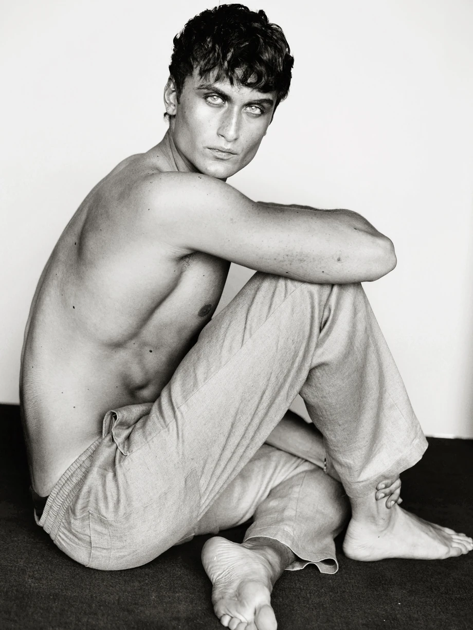 Emanuele Dall’Oca, body photograph 07