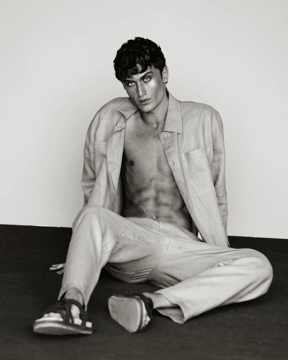 Emanuele Dall’Oca, body photograph 09